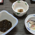 お宿 お食事処 鱗晃荘 - もずく、貝？ニシン？