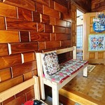 手打ち蕎麦 鶴 - 店内玄関付近