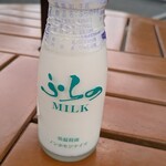 フラノマルシェ - ふらのミルク180ml 195円