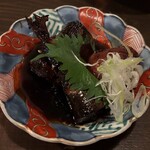 浅草貝鮮居酒屋 風天 - ■いわし梅煮￥880：梅の酸味と甘辛い煮汁が良好に絡み合い、骨まで柔らかく、口の中でほろりとほどける食感。梅の爽やかな風味がイワシの旨みを引き立て、後味はすっきりと上品。
