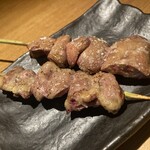 鶏と酒 怜 - 左 はつ　右 れば