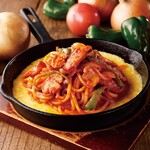 さかい珈琲 - 【名物】鉄板ナポリタン