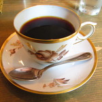 Cafe Le Petit Ni Trois - マンデリン