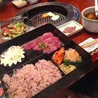 上野太昌園 上野本店 - タン塩弁当