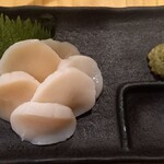 浅草薬酒バー - ホタテ刺身