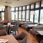 さかい珈琲 - 店内（昼）