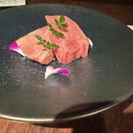 黒毛和牛焼肉 虎斑 北新地店 - 