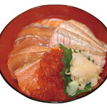サーモン親子丼 (ネタ1.5倍)