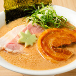 麺堂 やだら - 料理写真:あっとう的一番人気