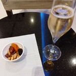 Oman Air First and Business Class Lounge - 