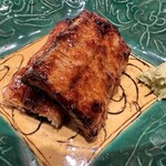 鮨 龍次郎 - 蒸さない焼き鰻　パリパリ