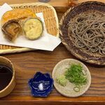 ダ酒家 - ダ酒家(だざかや)「黒」十割蕎麦(5食限定)と野菜天ぷら3種盛,ダイワスーパー,