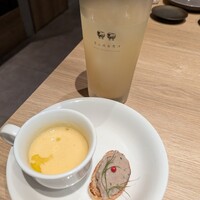 金山成吉思汗 - 前菜　スープとパテ