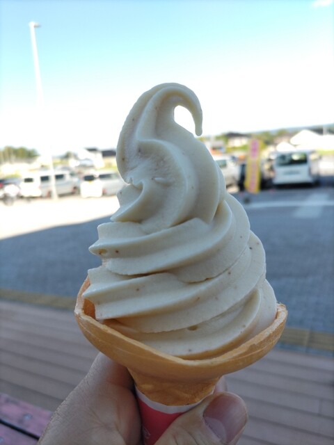 ねむの丘 物産館 - 象潟（ソフトクリーム）の写真