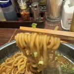 ラーメン札幌一粒庵 - 麺リフト