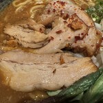 ラーメン札幌一粒庵 - チャーシューアップ
