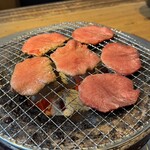 黒毛和牛とタンとハラミ 焼肉ごりちゃん - 