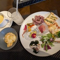 TERRACE & DINING ZERO - 