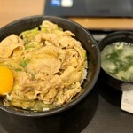 伝説のすた丼屋  - 料理写真:すた丼(990円)