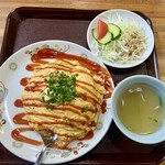 龍華 - Cランチ（オムライス880円）