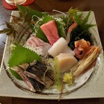 炭火焼やきとり喜界 - お刺身盛合せ＆炙り〆サバ