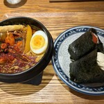 マロロガ バワン - 