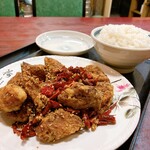 中華料理玉蘭春 - 重慶風鶏肉辛子炒め＆ライス中