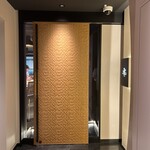 すし 零 - 入り口