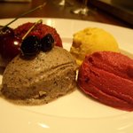 Vin樹亭 - この日のデザート、ｿﾌﾄｸﾘｰﾑとシャーベット