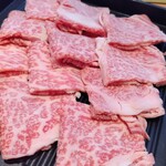 江戸前肉割烹 宮下 - 