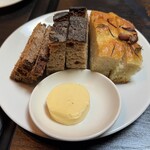 Noble Rot Lamb’s Conduit  - パン