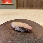 鮨 十兵衛 - 縞鯵