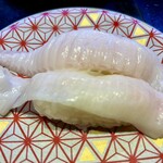 回し寿司 活 活美登利 - 生ヒラメのえんがわ