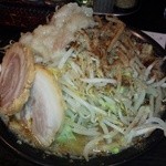 ジャンク盛り780円／野菜増し・背脂増し・魚粉増し・ニンニク抜き（平成26年9月）