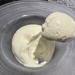 鉄板焼き 大地 - 冷製エスプーマ（本日はさつまいも）