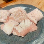 焼肉ホルモン 新井屋 - 面脂