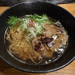 麺劇場 玄瑛 - 海老薫醤油拉麺
