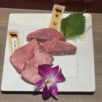 松阪牛　田じま - 厚切り黒毛和牛ヒレ＆上タン