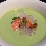 グランドハイアット東京 - 雲丹の冷製フラン グリンピースのクリーム 北海道産帆立貝と才巻海老を添えて