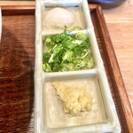 踊るうどん 滝井本店 - 薬味