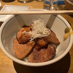 penna - 豚肩ロースのチャーシュー丼