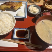 日本料理 ざぜん - 焼魚定食+豚汁変更 日本料理 ざぜん - 焼魚定食+豚汁変更