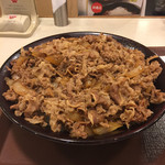 すき家 - 牛丼キングです！
            並6人前！