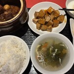 金香楼 - 豚バラ肉の特製タレ壺煮　ランチ1580円