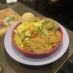 イーカ スーク  - 