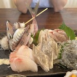 めしや　大磯港 - 