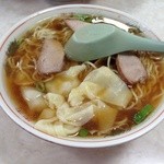 徐州楼 - ワンタン麺