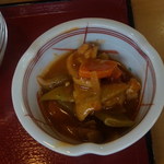 盛岡月が丘食堂 - 鶏肉とエリンギのトマトソース煮