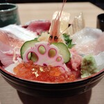 近江町海鮮丼家ひら井 - 