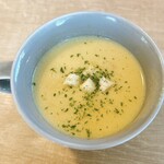 レストラン本陣 - スープ 別注文で200円